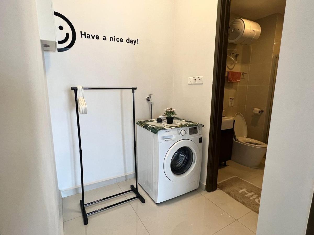 Danga Bay 2br Cozy Zonewseaview By Our Apartemen *
