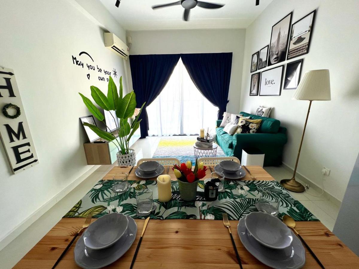 Apartment Danga Bay 2br Cozy Zonewseaview By Our *