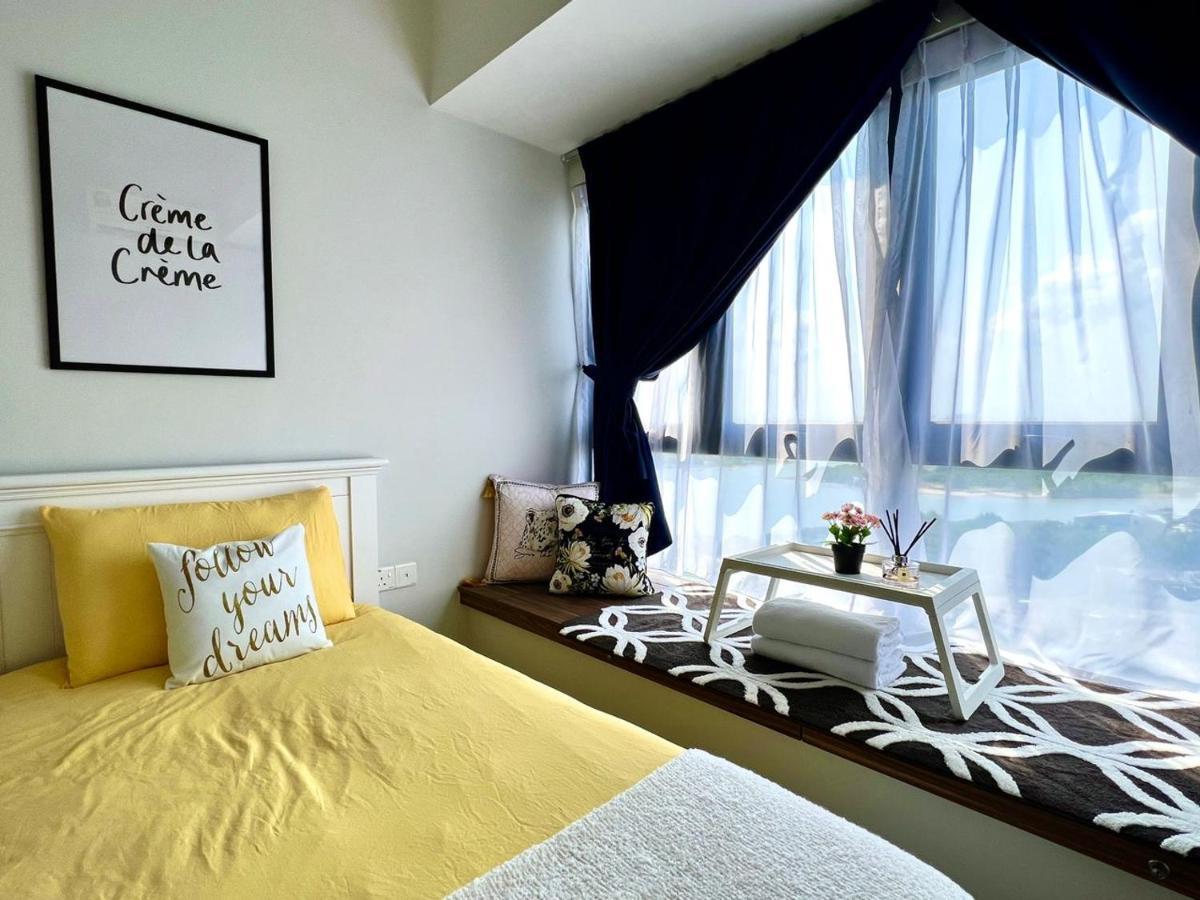 Apartment Danga Bay 2br Cozy Zonewseaview By Our